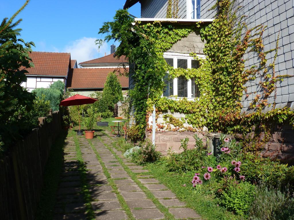 Alte Schule Apartment Tambach-Dietharz Exterior photo